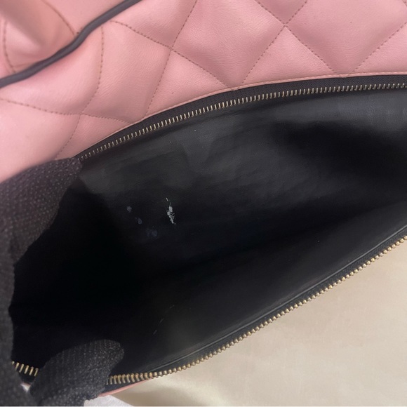 💕SOLD💕 Chanel Boston Bowling bag Sports Line quilted matelase pink black gold - Picture 9 of 17